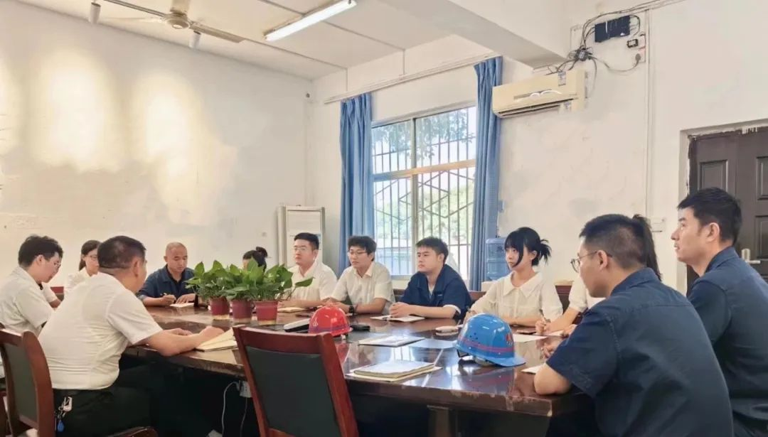 傾聽“心”生 凝“新”聚力--鋼加公司組織職工座談會(huì) 傾聽“心”生 凝“新”聚力--鋼加公司組織職工座談會(huì)