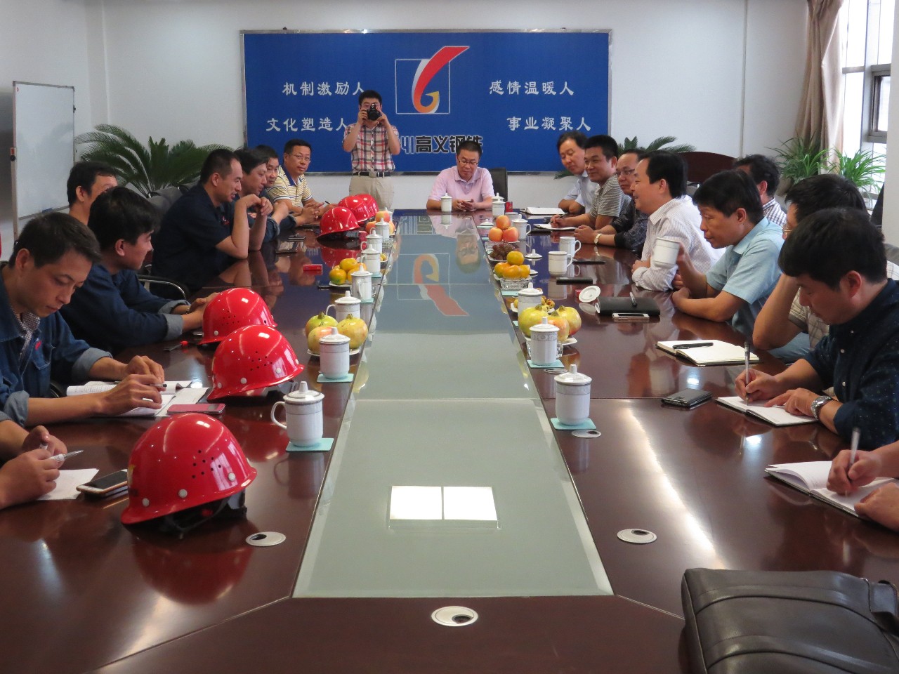 楊海峰到陜晉川甘鋼鐵論壇會員企業(yè)實地考察 楊海峰到陜晉川甘鋼鐵論壇會員企業(yè)實地考察