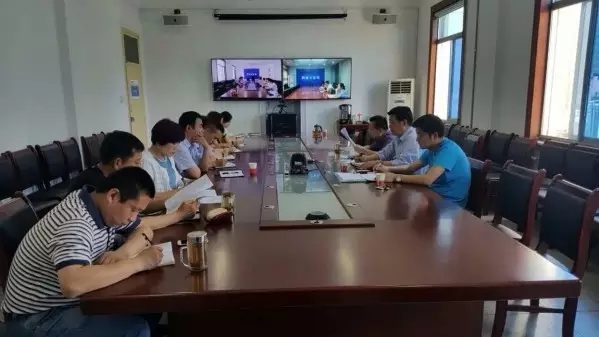 龍鋼集團(tuán)各基層黨組織召開(kāi)“兩學(xué)一做”學(xué)習(xí)教育動(dòng)員部署會(huì) 龍鋼集團(tuán)各基層黨組織召開(kāi)“兩學(xué)一做”學(xué)習(xí)教育動(dòng)員部署會(huì)