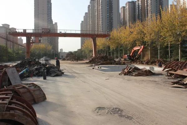 卯足干勁闊步前進 行穩(wěn)致遠推進轉(zhuǎn)型---寶軋公司積極推進廢鋼產(chǎn)業(yè)加工基地項目建設 卯足干勁闊步前進 行穩(wěn)致遠推進轉(zhuǎn)型---寶軋公司積極推進廢鋼產(chǎn)業(yè)加工基地項目建設