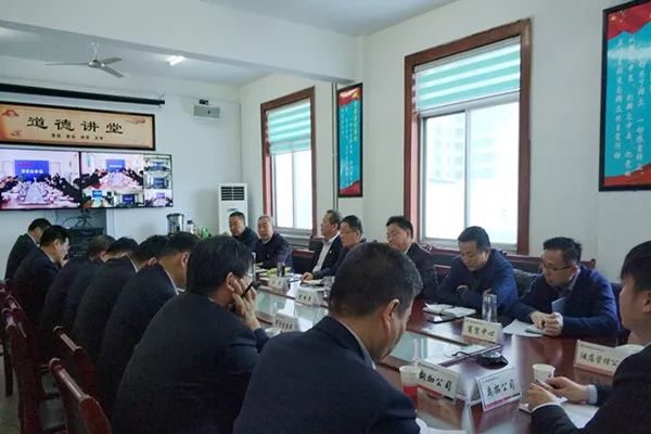 龍鋼集團(tuán)公司召開2月份工作安排部署會 龍鋼集團(tuán)公司召開2月份工作安排部署會