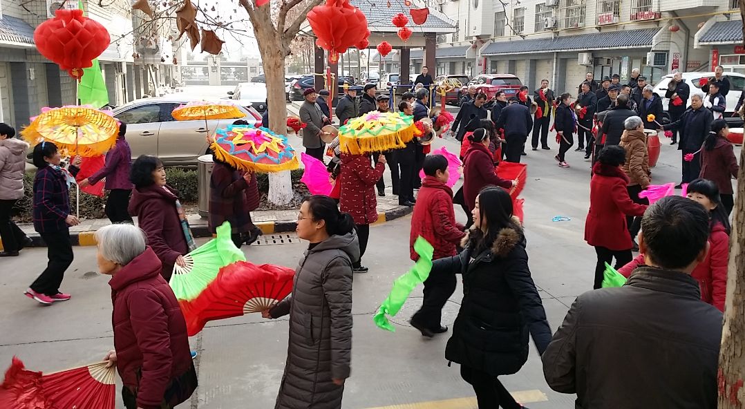 禹秀園小區(qū)鑼鼓秧歌鬧新春 禹秀園小區(qū)鑼鼓秧歌鬧新春