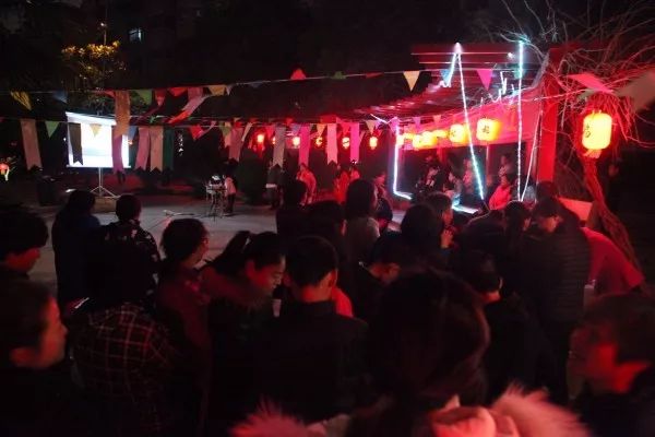 龍鋼集團(tuán)公司舉辦2018年“歡樂鬧元宵 助力開門紅”元宵節(jié)活動(dòng) 龍鋼集團(tuán)公司舉辦2018年“歡樂鬧元宵 助力開門紅”元宵節(jié)活動(dòng)