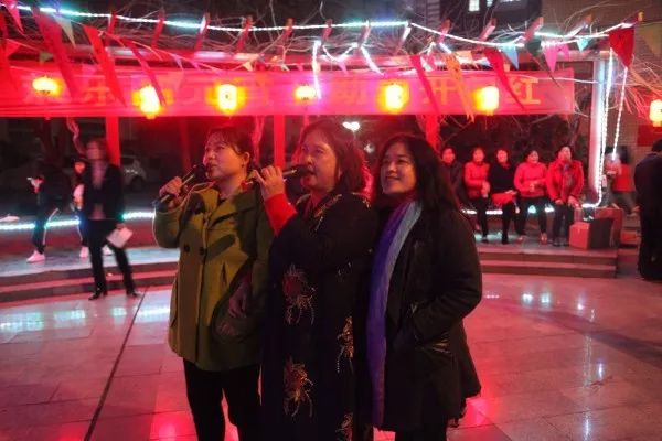 龍鋼集團(tuán)公司舉辦2018年“歡樂鬧元宵 助力開門紅”元宵節(jié)活動(dòng) 龍鋼集團(tuán)公司舉辦2018年“歡樂鬧元宵 助力開門紅”元宵節(jié)活動(dòng)