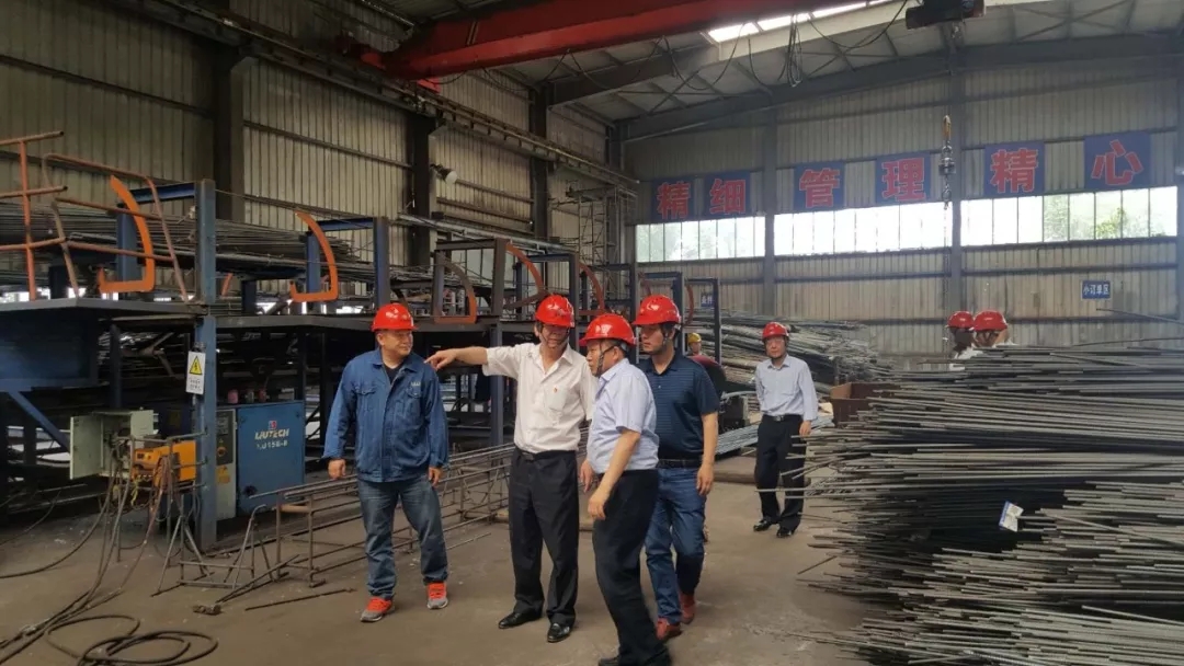 唐鑫深入鋼加公司調(diào)研指導(dǎo)工作 唐鑫深入鋼加公司調(diào)研指導(dǎo)工作