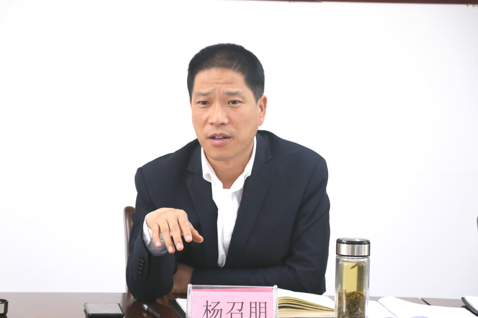 陜鋼集團供銷部一行到大西溝礦業(yè)公司調(diào)研國內(nèi)礦貿(mào)易業(yè)務(wù) 陜鋼集團供銷部一行到大西溝礦業(yè)公司調(diào)研國內(nèi)礦貿(mào)易業(yè)務(wù)