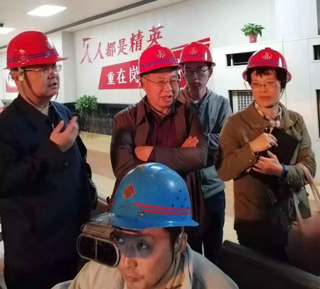 龍鋼集團積極推進鋼渣循環(huán)利用項目及鋼筋網(wǎng)片生產工作 龍鋼集團積極推進鋼渣循環(huán)利用項目及鋼筋網(wǎng)片生產工作