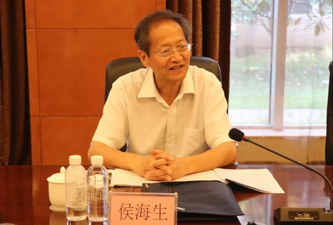 國家自然資源部咨詢研究中心調(diào)研組到大西溝礦業(yè)公司調(diào)研 國家自然資源部咨詢研究中心調(diào)研組到大西溝礦業(yè)公司調(diào)研