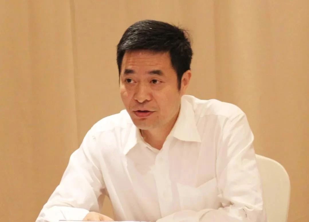 唐鑫指導(dǎo)酒店板塊領(lǐng)導(dǎo)班子主題教育專題民主生活會(huì) 唐鑫指導(dǎo)酒店板塊領(lǐng)導(dǎo)班子主題教育專題民主生活會(huì)