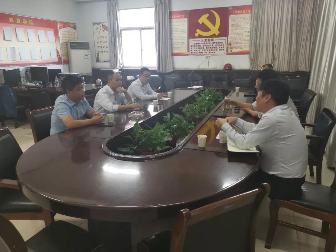 龍鋼集團禹宏置業(yè)公司與堯柏集團西安市堯柏物資公司加強合作 龍鋼集團禹宏置業(yè)公司與堯柏集團西安市堯柏物資公司加強合作