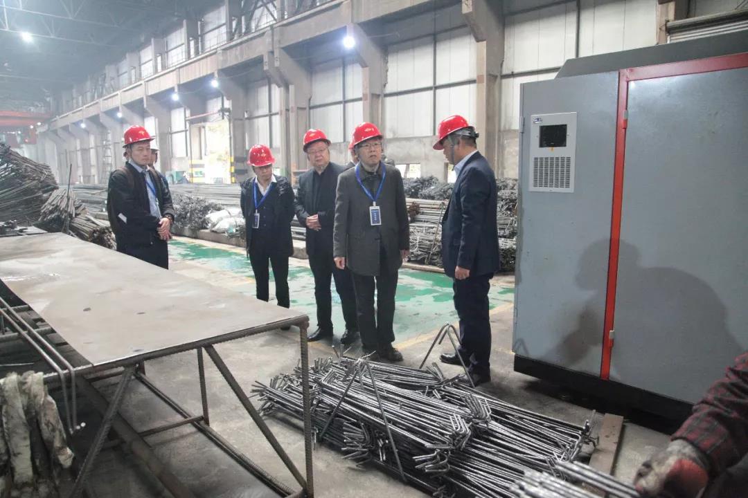 龍鋼集團(tuán)迎接《混凝土結(jié)構(gòu)用成型鋼筋加工配送中心建設(shè)與管理規(guī)范》團(tuán)體標(biāo)準(zhǔn)現(xiàn)場(chǎng)評(píng)審 龍鋼集團(tuán)迎接《混凝土結(jié)構(gòu)用成型鋼筋加工配送中心建設(shè)與管理規(guī)范》團(tuán)體標(biāo)準(zhǔn)現(xiàn)場(chǎng)評(píng)審