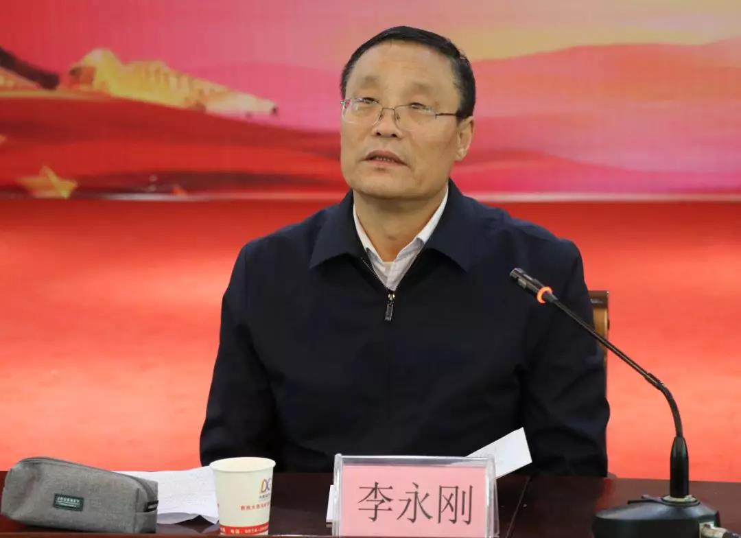 陜煤集團對龍鋼集團大西溝礦業(yè)公司進行安全大檢查 陜煤集團對龍鋼集團大西溝礦業(yè)公司進行安全大檢查