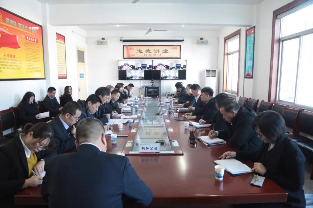 堅定信心再鼓干勁 凝心聚力再添措施 堅定信心再鼓干勁 凝心聚力再添措施