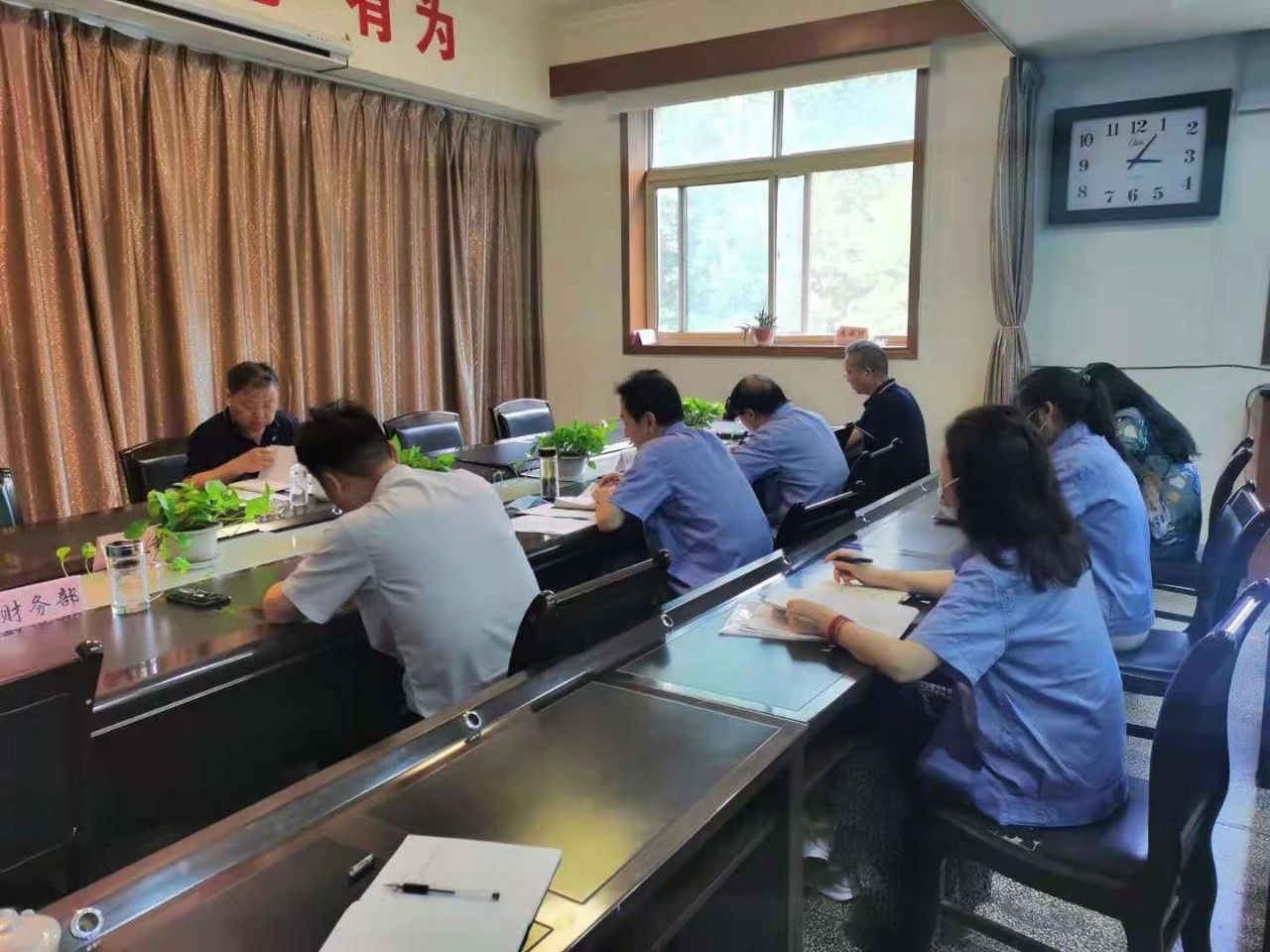 陳輝到西鋼紅光調研指導工作 陳輝到西鋼紅光調研指導工作